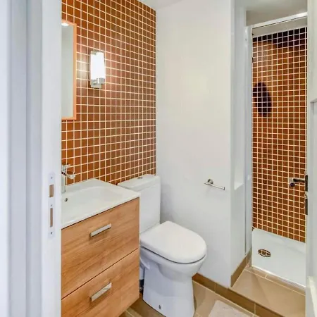 In With Sea View & Pool