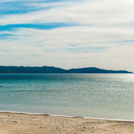 Villa In With Sea View & Pool